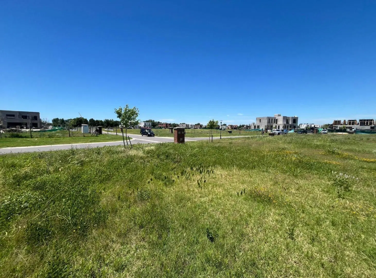 Nuevo Lote en San Fermin en Isla. Excelente Orientación Oeste 5