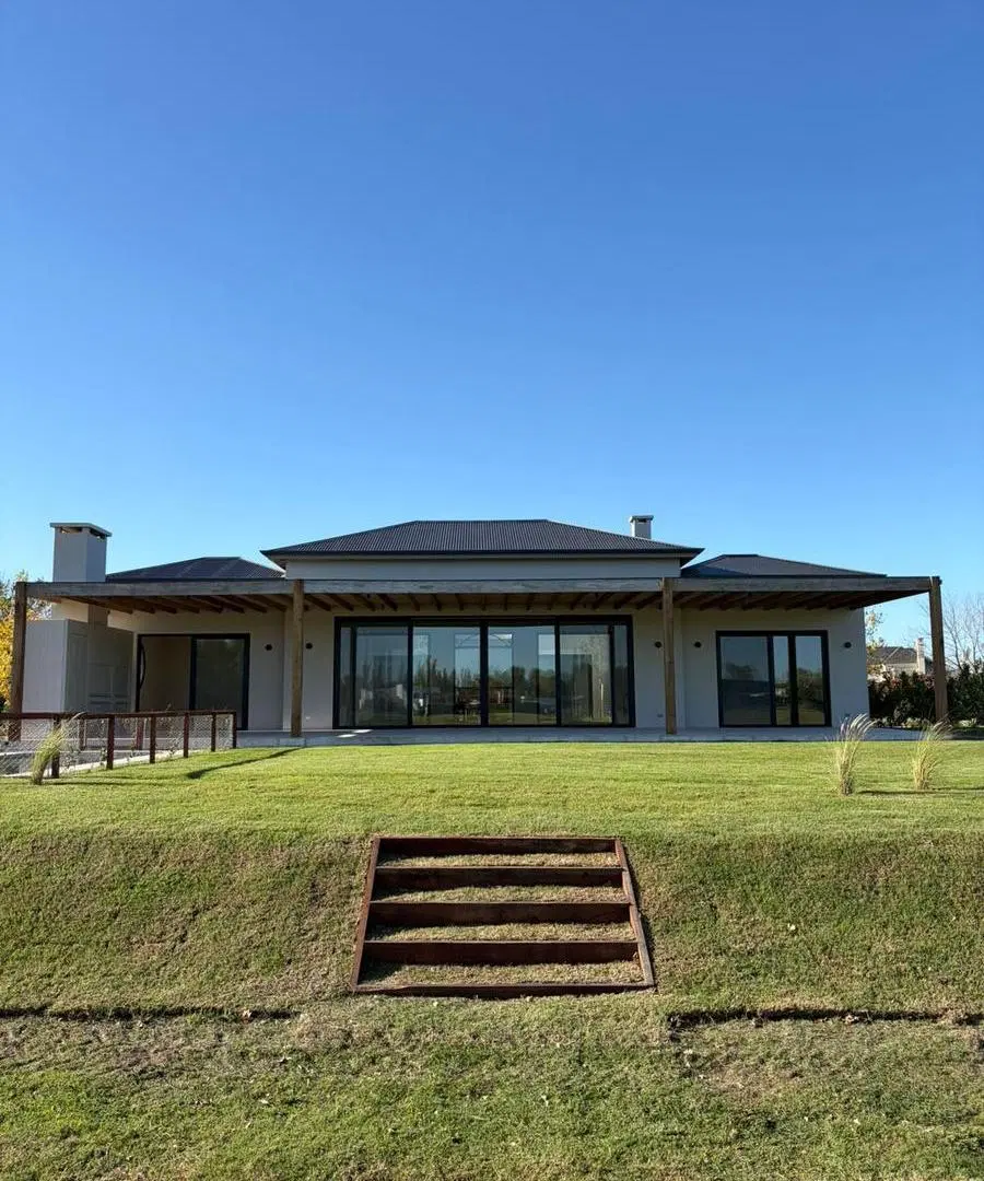 Casa en venta en Barrio Cerrado Milord (Pilará) 3