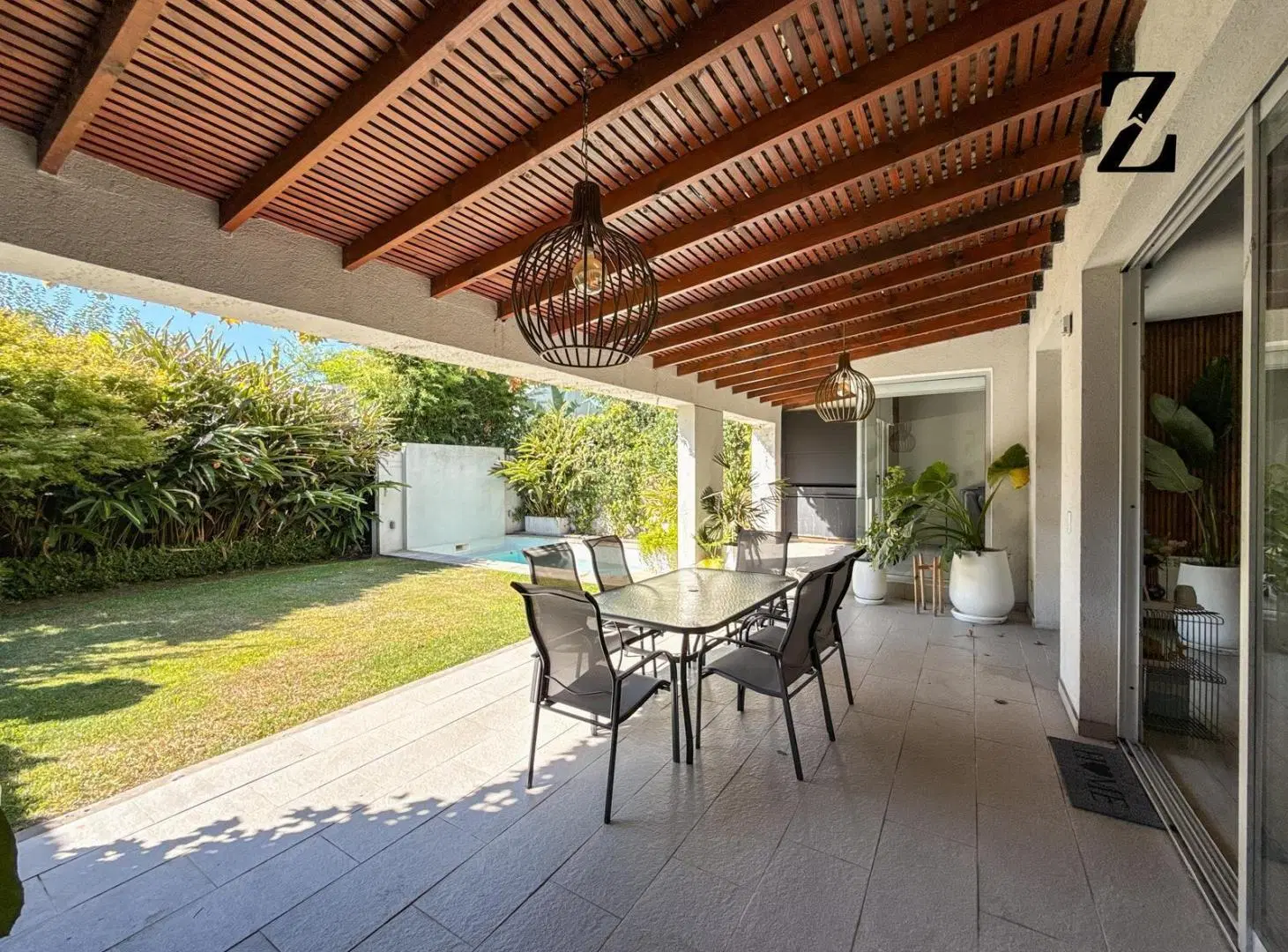 Moderna Casa en Venta en Virasoro Village | Barrio Cerrado 5