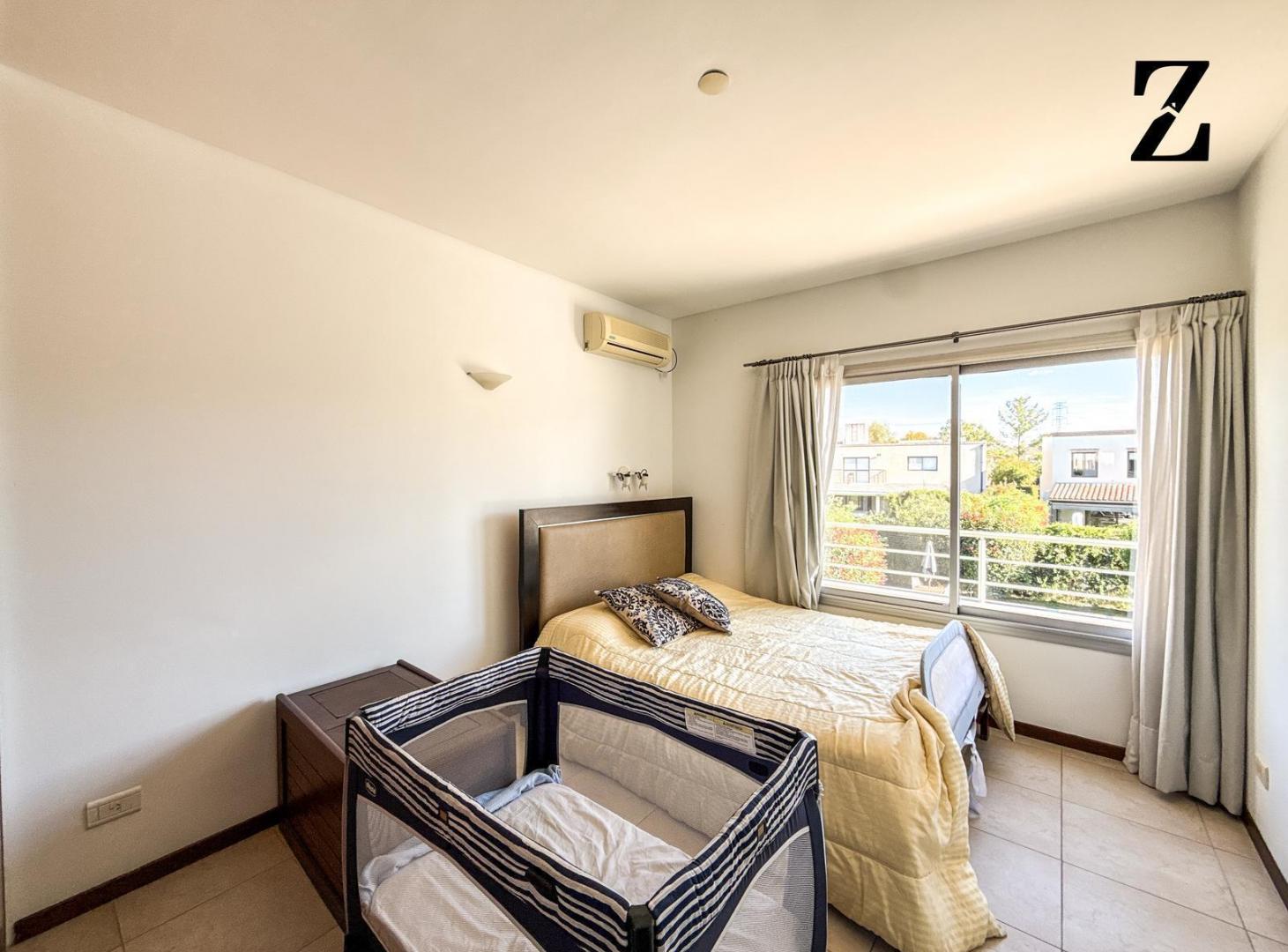 Foto de Casa con jardín en venta Barrio Cerrado Isla del Sol, imagen 4