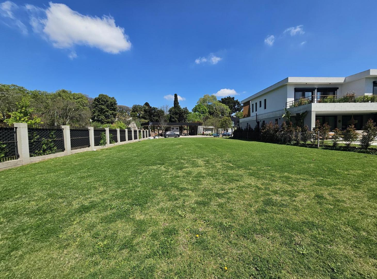 Foto de Terreno en venta en Barrio Cerrado Los Cardos, Orientación Noreste, imagen 5