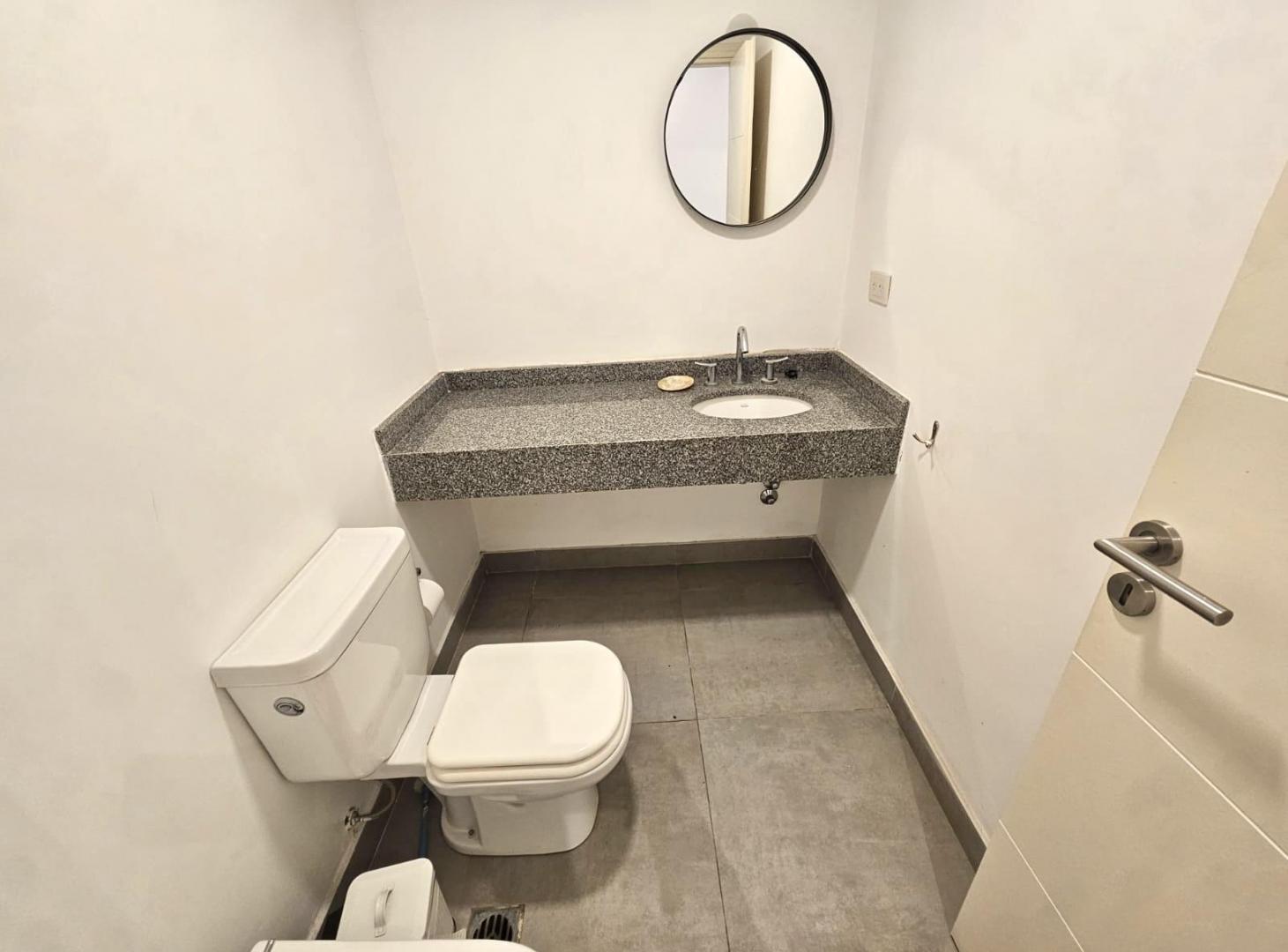 Foto de Oficina en La Calabria, imagen 3