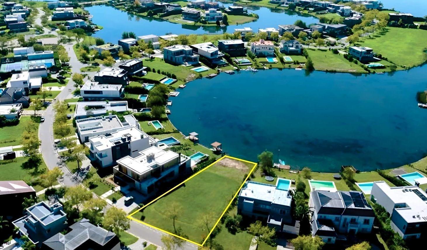 Foto de VENDO LOTE AL AGUA en Barrio Marinas, Puertos De Escobar, Escobar, imagen 1
