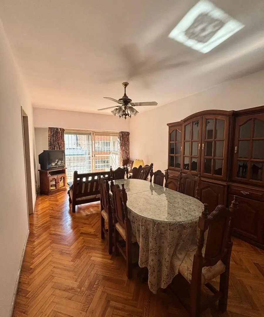 Excelente Departamento 4 Ambientes - Expensas Bajas en Palermo 2