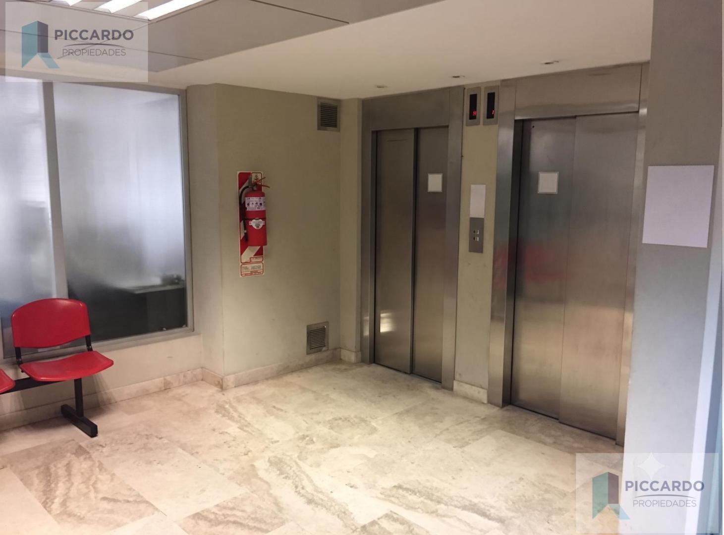 Foto de Edificio Corporativo Premium en Microcentro — 3.635 m² sobre Tucumán al, imagen 2