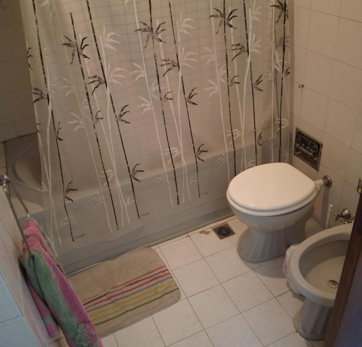 Hermosa Casa de Categoría 4 Ambientes en Venta en San Martín Centro 3