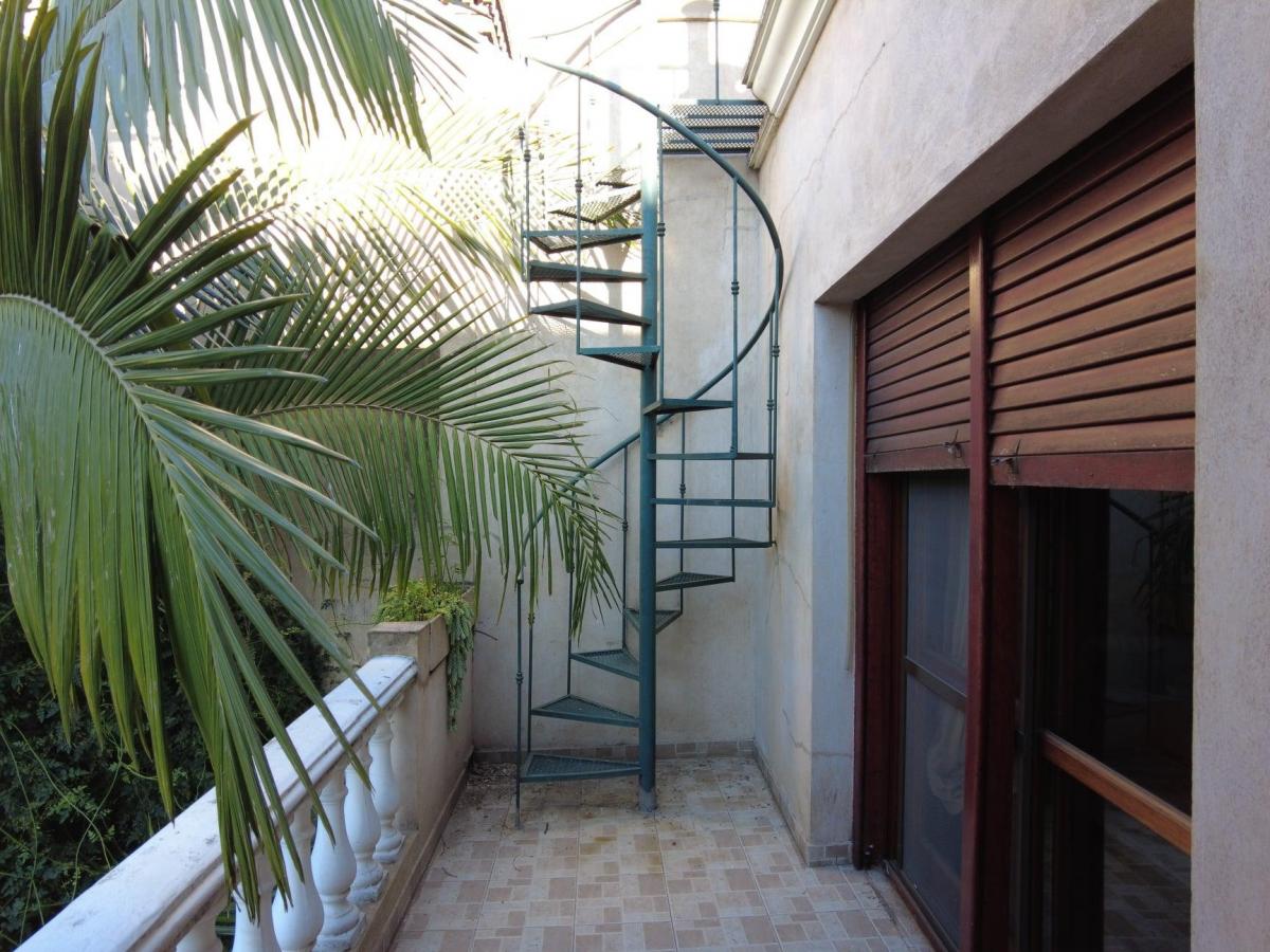 Excelente Casa 5 Ambientes en Venta San Martin Centro 4