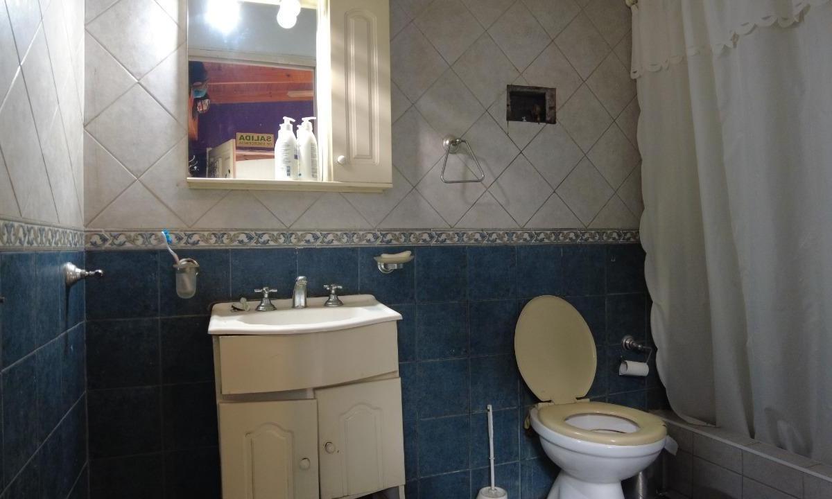 Casa 4 Amb C/dependencia de Servicio y Garaje Pasante en Venta en San Andrés 2