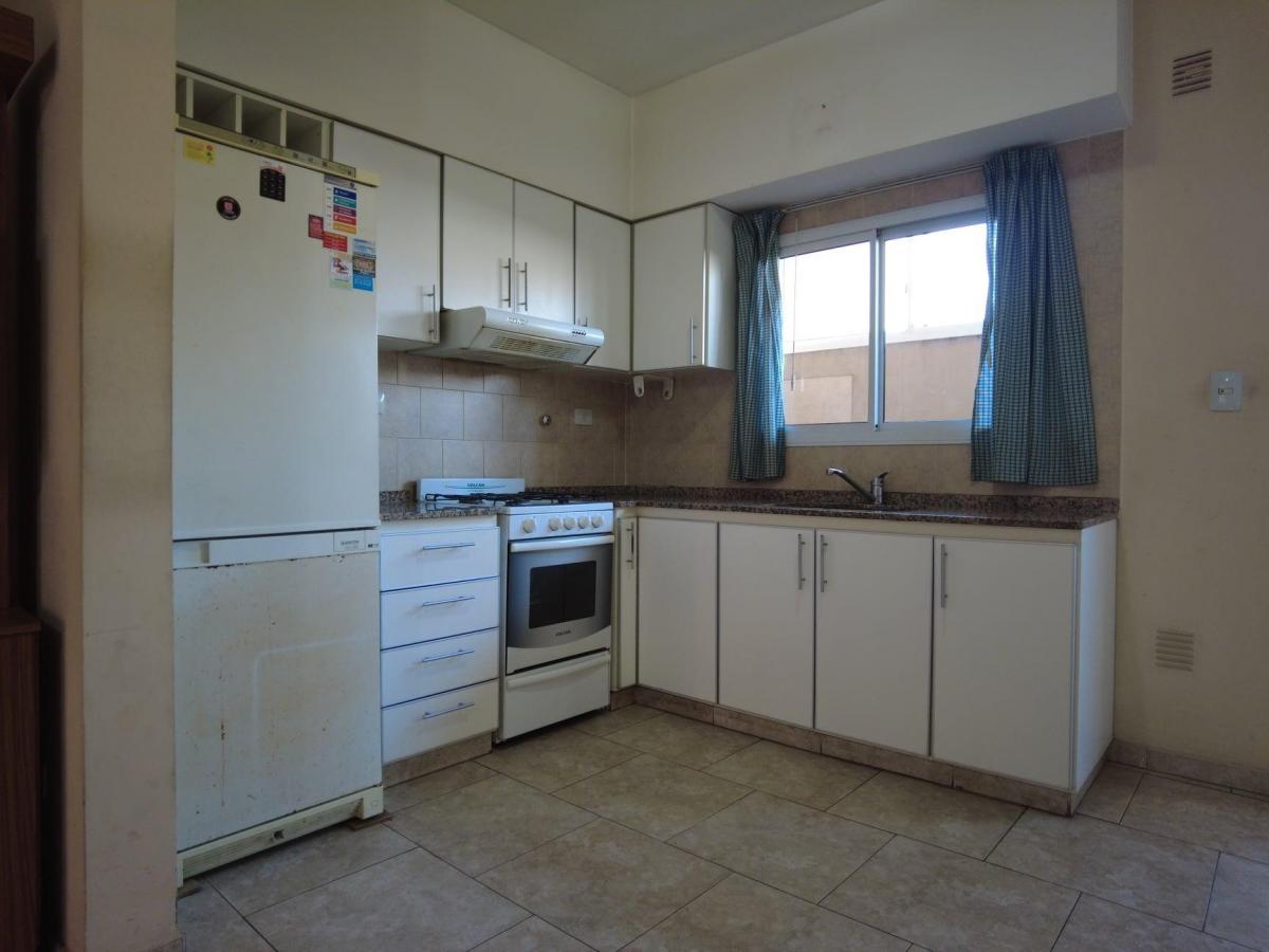 Departamento 3 Ambientes en Venta en San Andrés 2