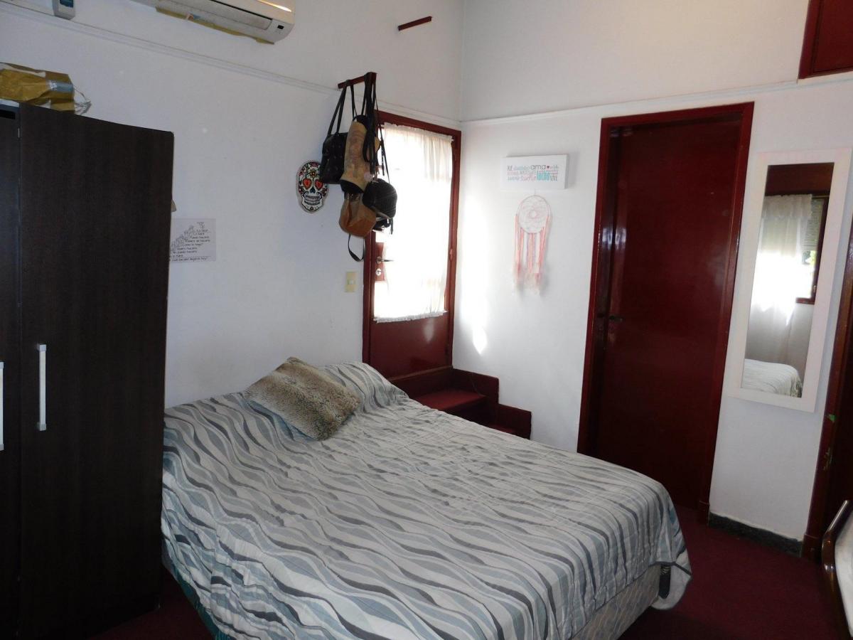 Oportunidad! Casa Al Frente 4 Ambientes C/dpto Al Fondo Zona Agustiniano 2