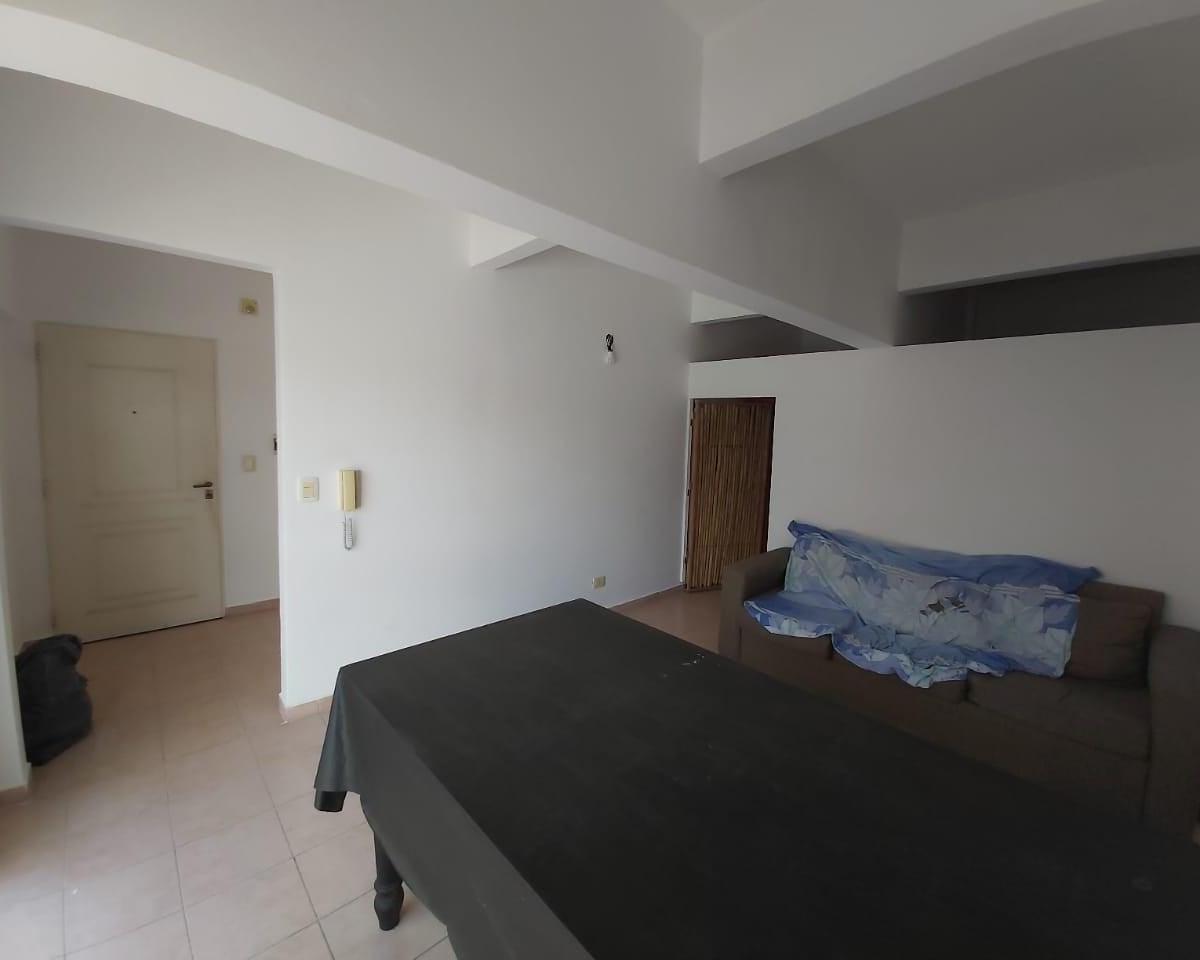 Departamento 2 Ambientes y Medio en Venta con Cochera en San Andres 3