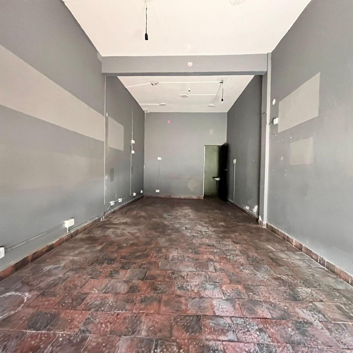Local de Negocio en Venta en San Andres 3