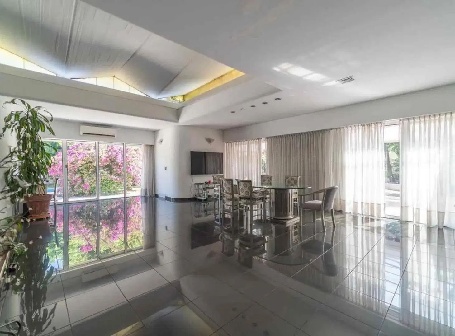 Casa 5 ambientes en Venta en Liniers 2