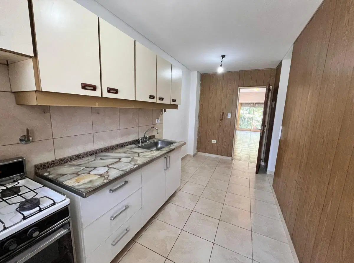 Departamento 3 ambientes con cochera en Venta en San Martin 3