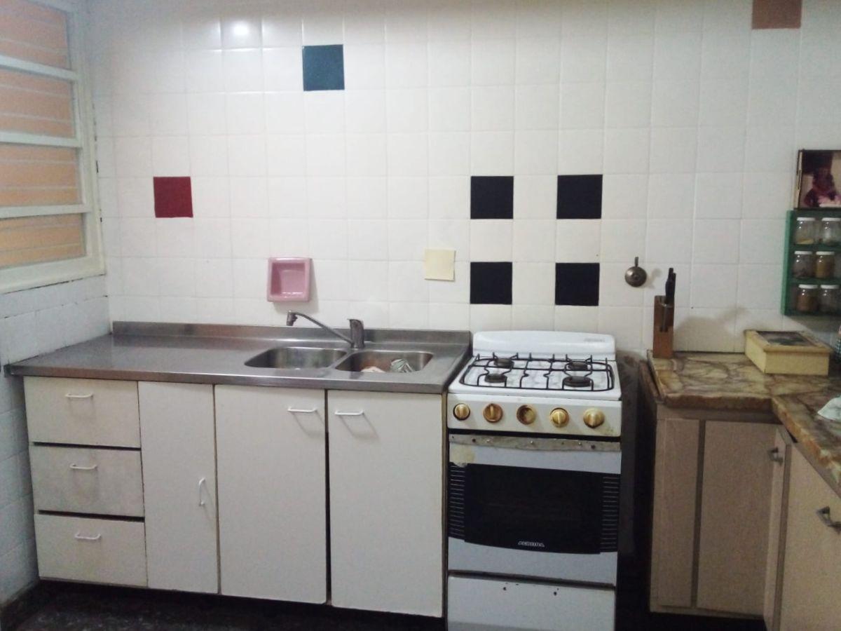 Foto de Casa 3 ambientes en Venta en Jose Leon Suarez, imagen 4