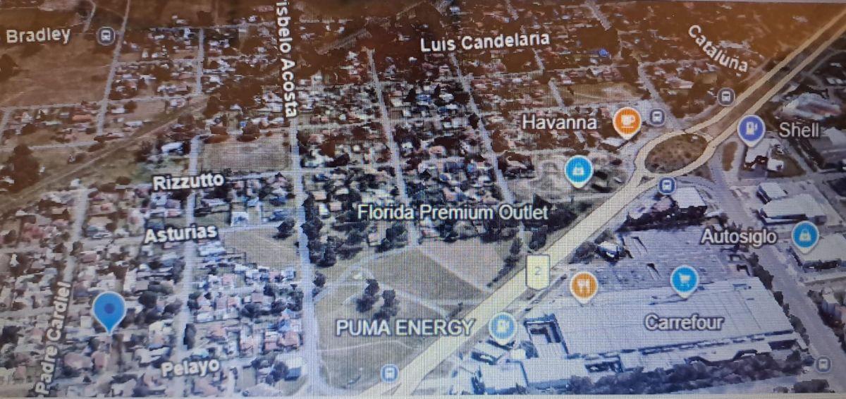Foto de TERRENO EN VENTA-330M2 -Bº LOPEZ DE GOMARA, imagen 3