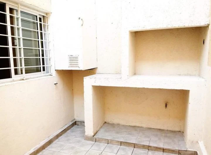 Duplex en alquiler B Talleres Este 4