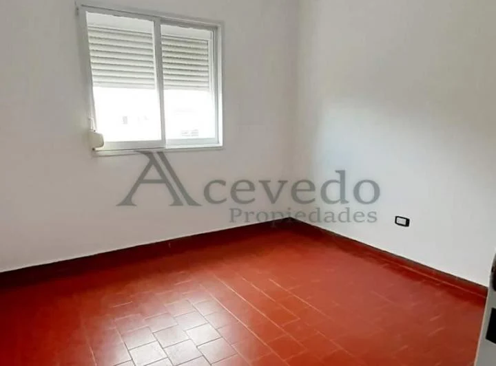 Amplio departamento 3 dorm. Alto Alberdi 3