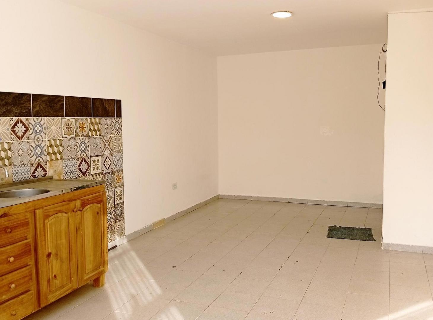 Foto de Dpto en alquiler Barrio Villa los Llanos - Juarez Celman, imagen 4