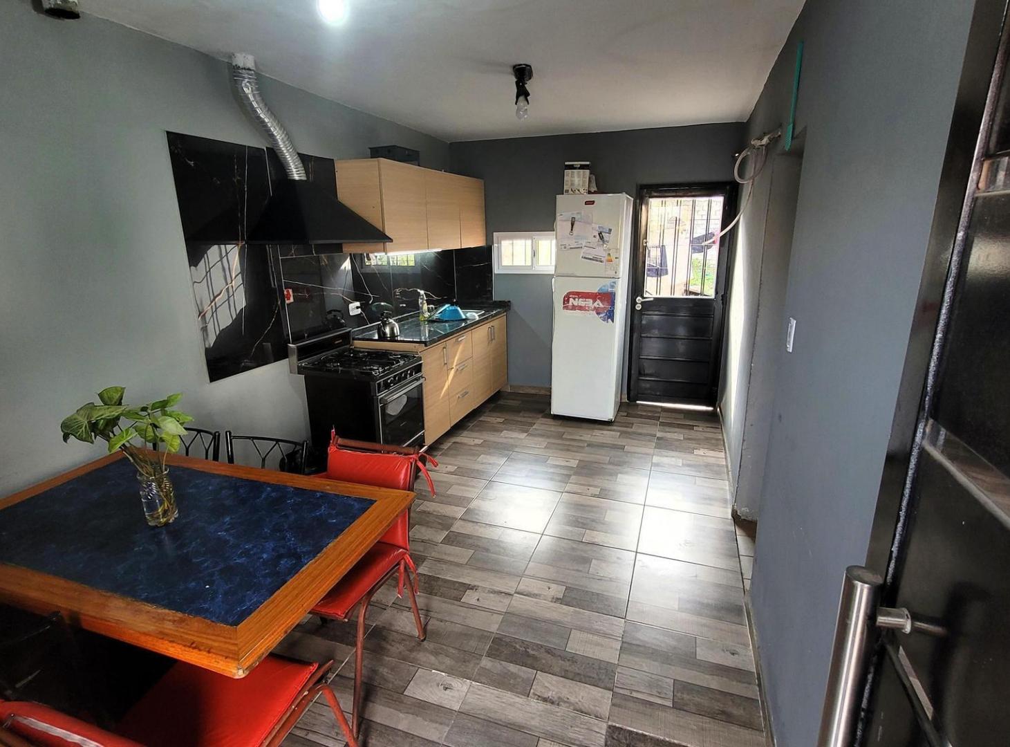 Foto de B Yapeyu OPORTUNIDAD CASA EN VENTA REMODELADA, imagen 3