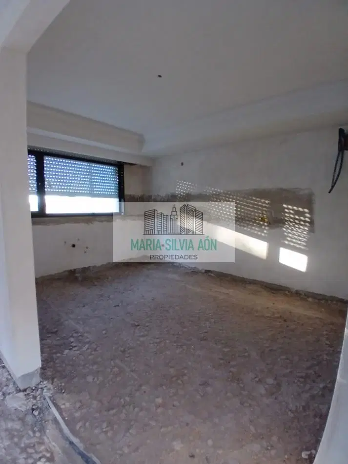 VENTA PROPIEDAD EN CONSTRUCCION A TERMINAR 8