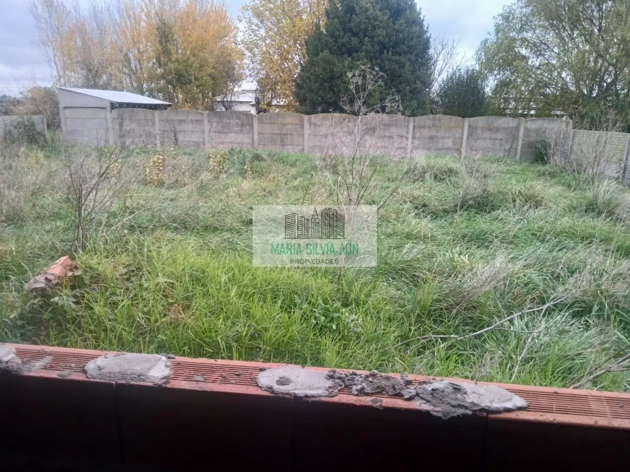 VENTA TERRENO CON VIVIENDA EN CONSTRUCCION 2