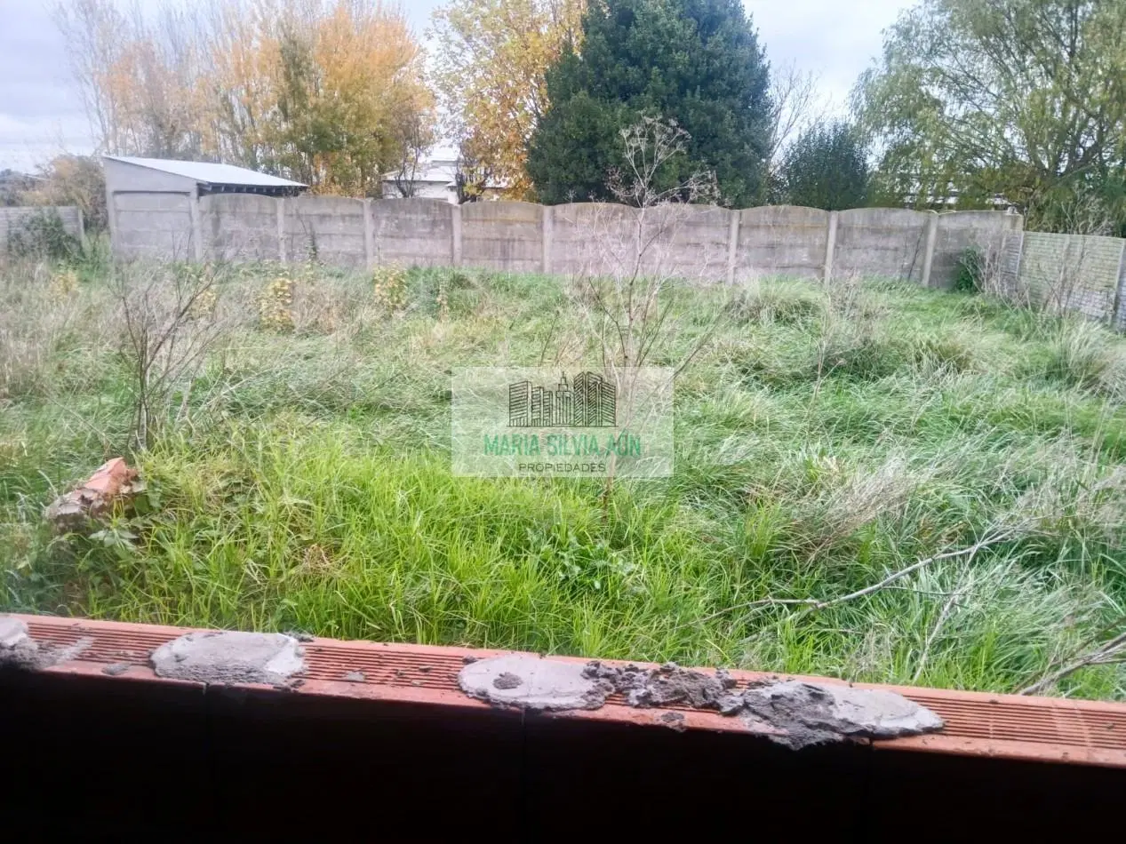VENTA TERRENO CON VIVIENDA EN CONSTRUCCION 3
