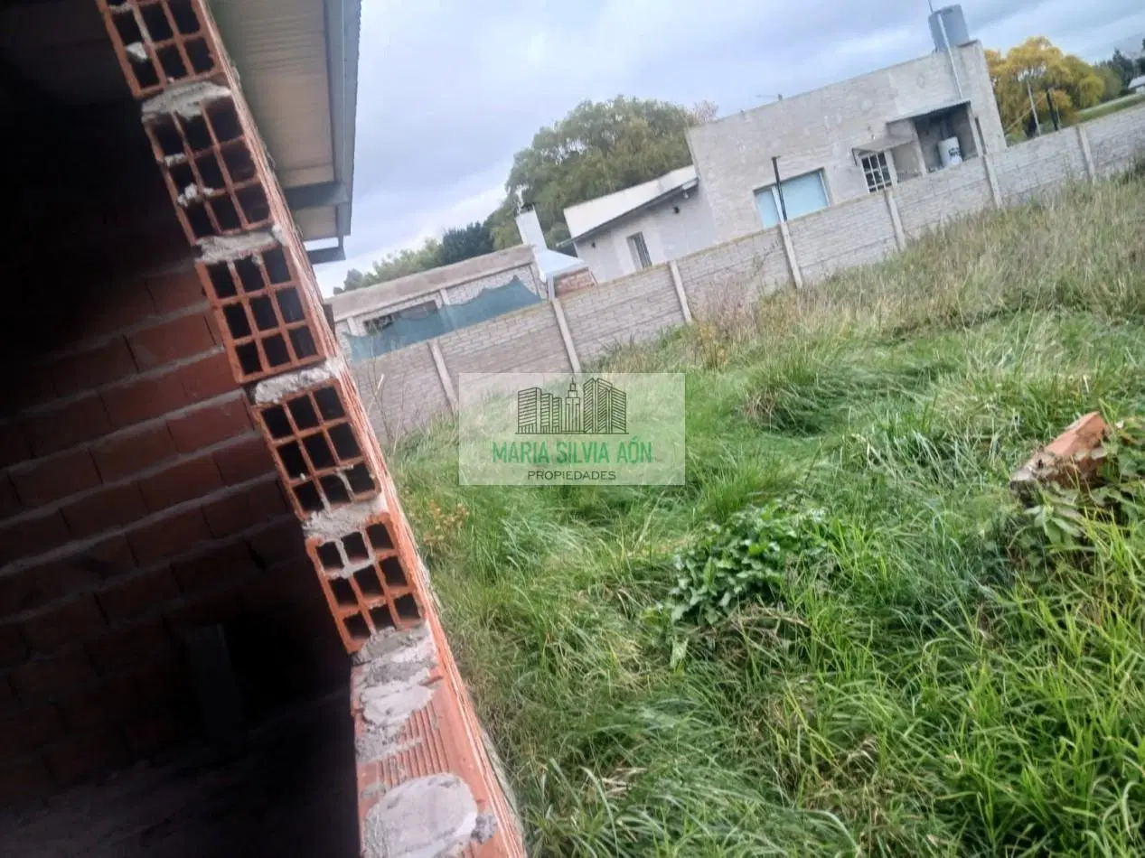 VENTA TERRENO CON VIVIENDA EN CONSTRUCCION 5
