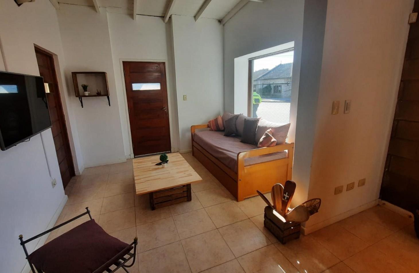 Foto de VENTA CASA CENTRO CORONEL VIDAL, imagen 3