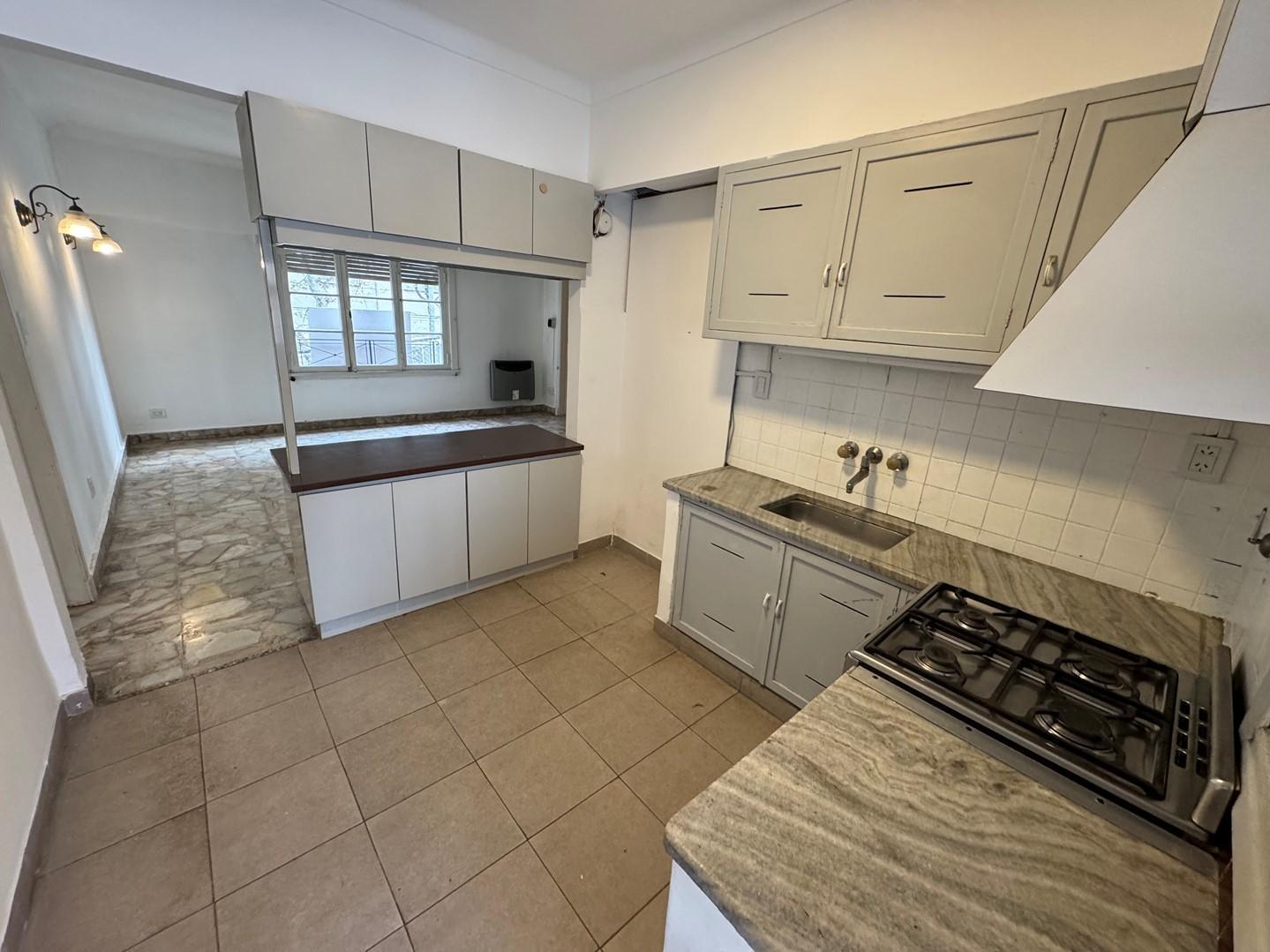 Foto de Departamento en Venta 5 amb, c/patio, quincho y garage en San Fernando, imagen 5