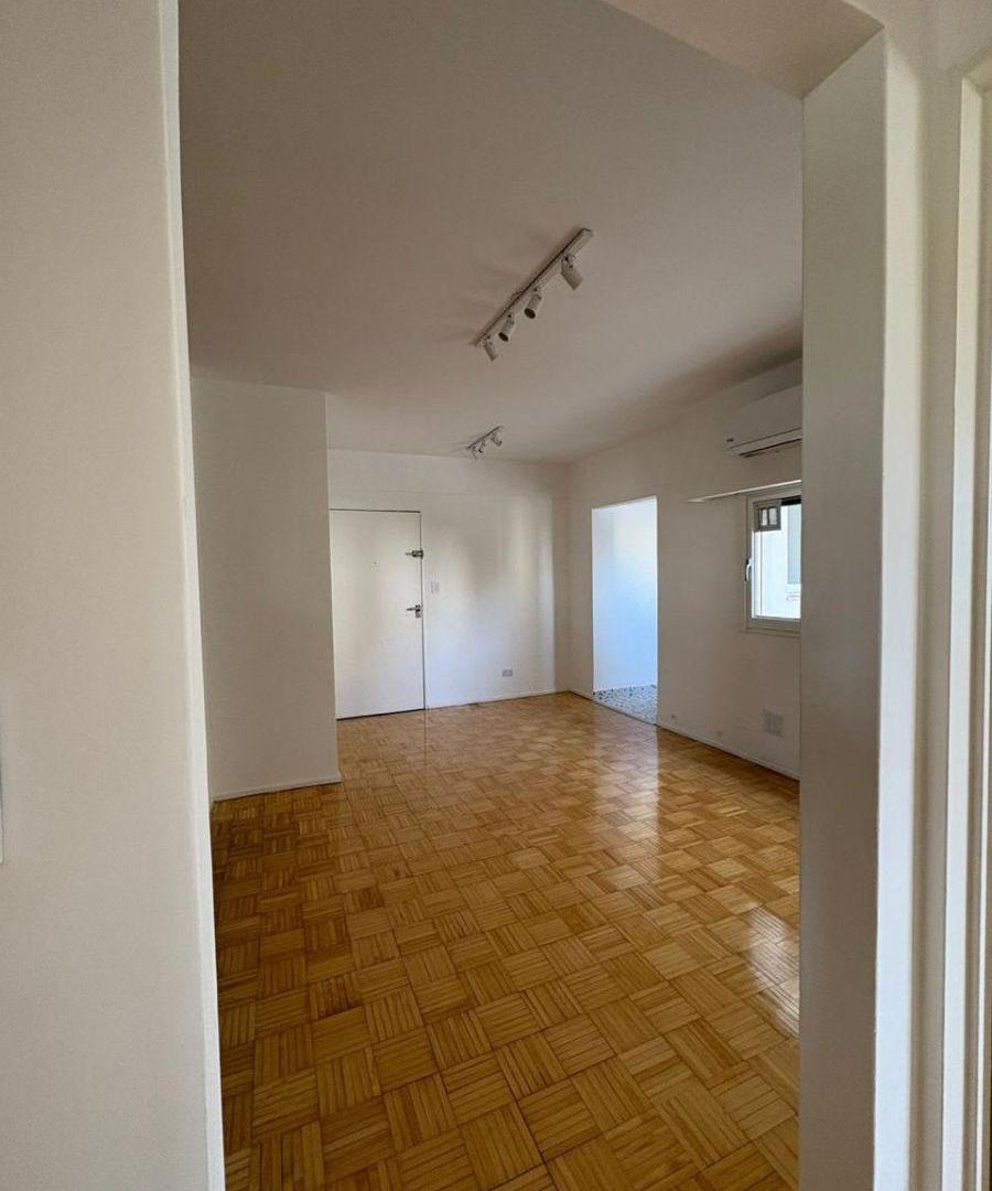 Luminoso e Impecable 3 ambientes reciclado a nuevo en venta en Devoto