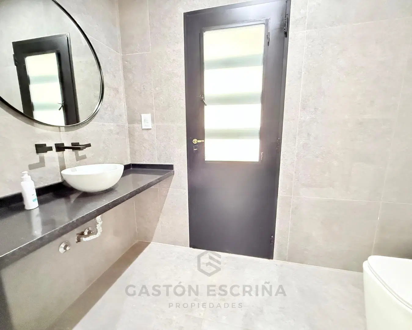 Casa en Francisco Alvarez 3