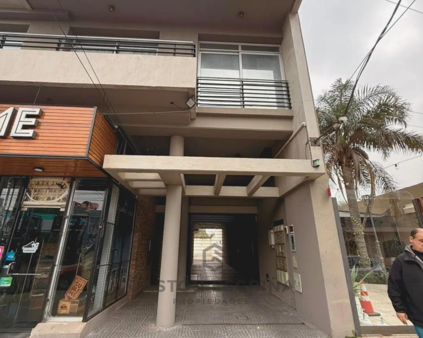 Oficina en Ituzaingó Norte 5