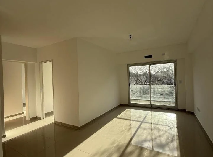 Departamento 3 ambientes a estrenar en Saavedra con cochera fija. 1