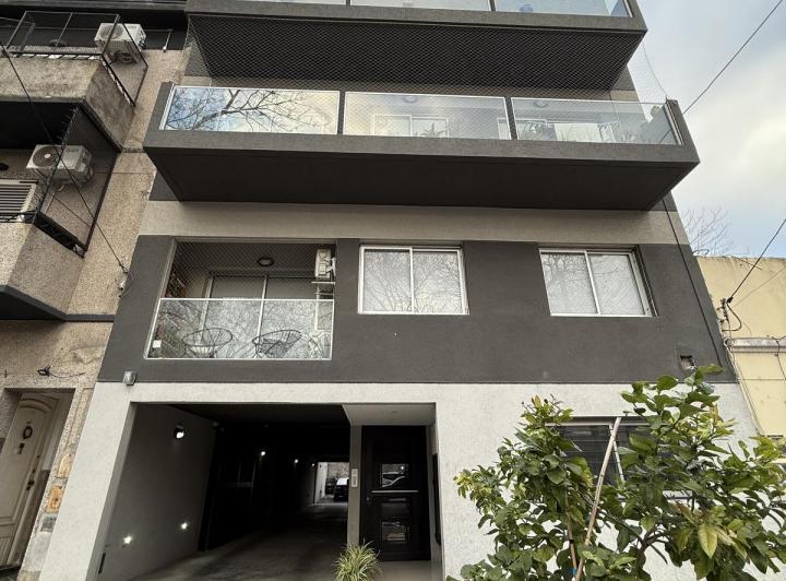 Departamento 3 ambientes a estrenar en Saavedra con cochera fija. 2