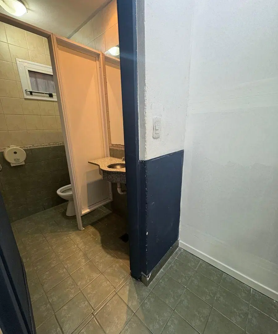 LOCAL COMERCIAL EN ALQUILER- SAN JUAN 900 1