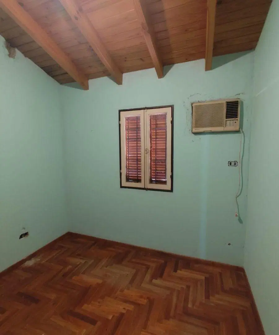 Casa en alquiler en Villa Nueva 4