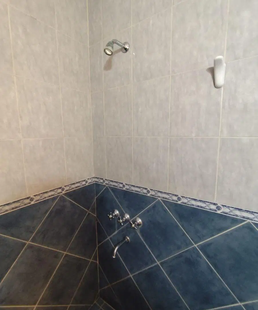 Departamento en alquiler c/ cochera en Villa Nueva 3