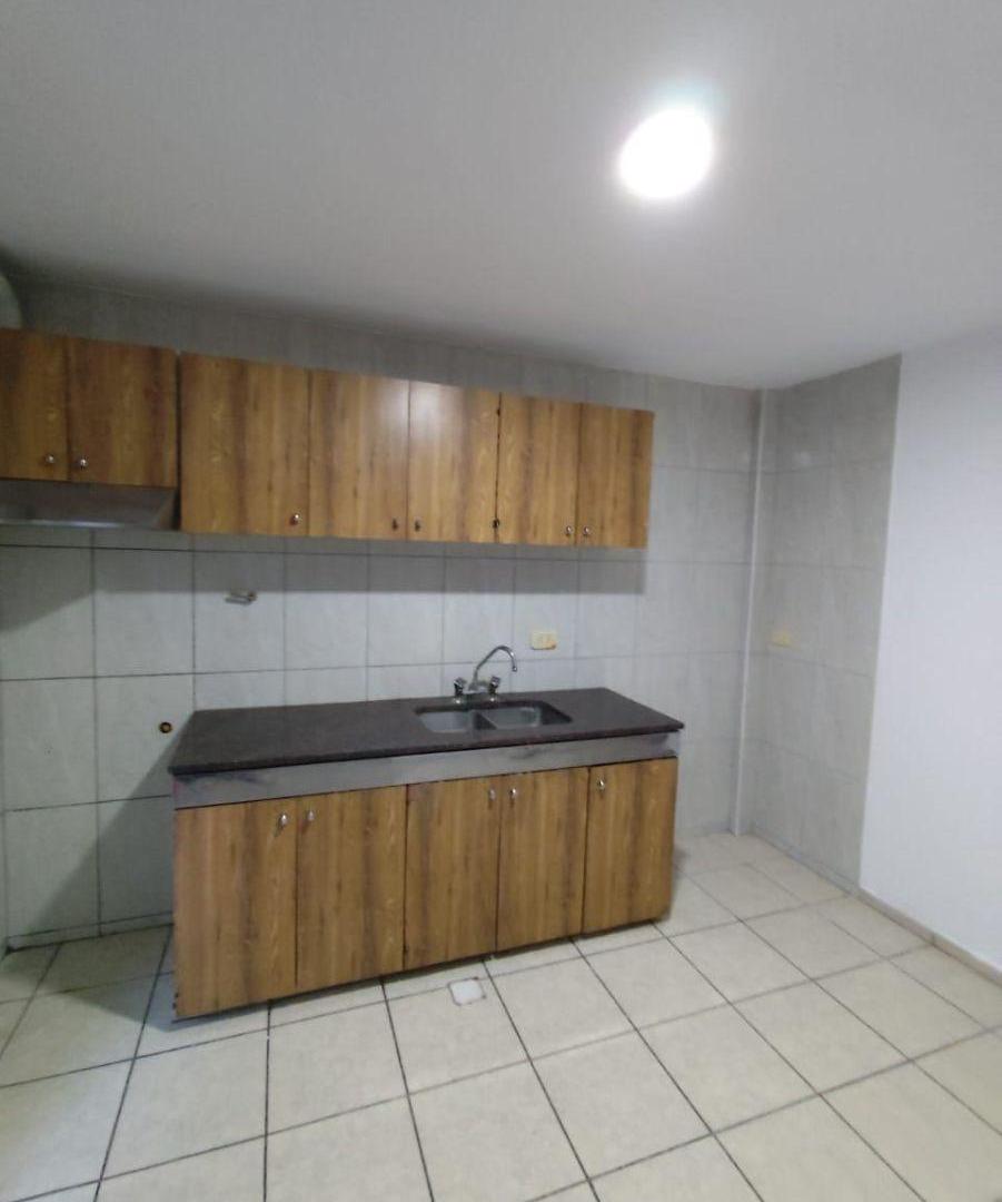 Foto de Departamento en venta en 2.ª Sección Barrio Cívico, imagen 2