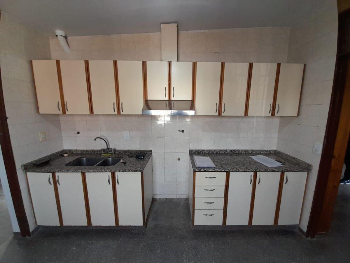 Foto de Casa en alquiler c/ cochera en Rodeo de la Cruz, imagen 4