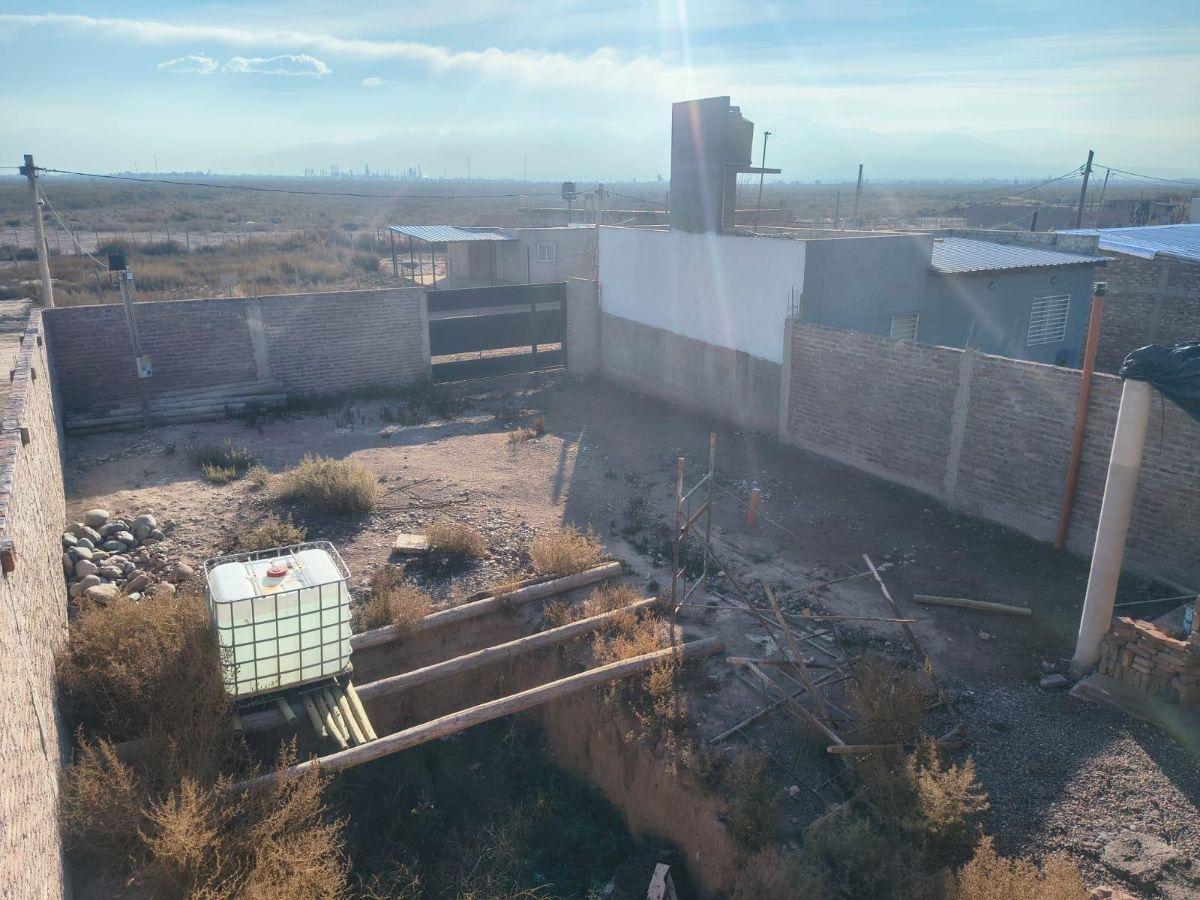 Foto de Terreno / Lote en venta de 350m2 ubicado en Luján de Cuyo, imagen 2