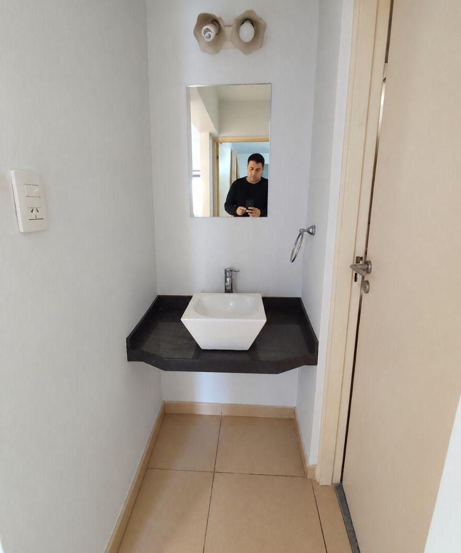 Foto de Departamento en alquiler c/ cochera en Godoy Cruz, imagen 4