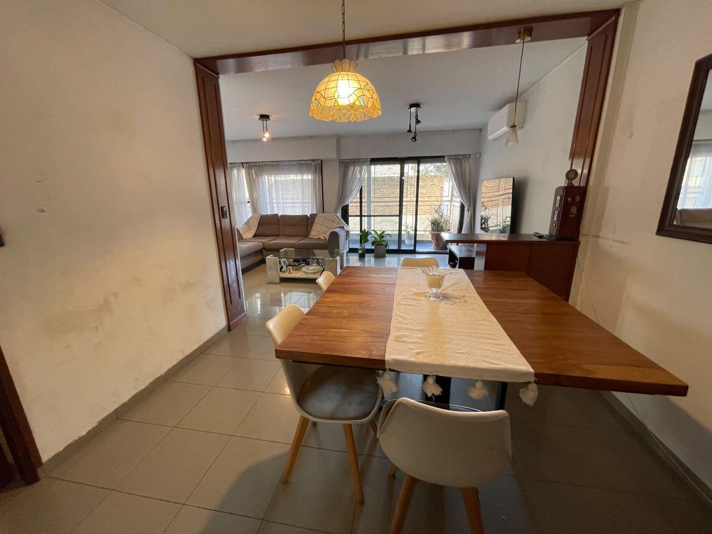 Foto de Departamento 5 ambientes 3 dormitorios. | Laprida al 1400, imagen 1