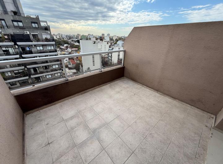 Departamento 3 ambientes con balcon al frente 1