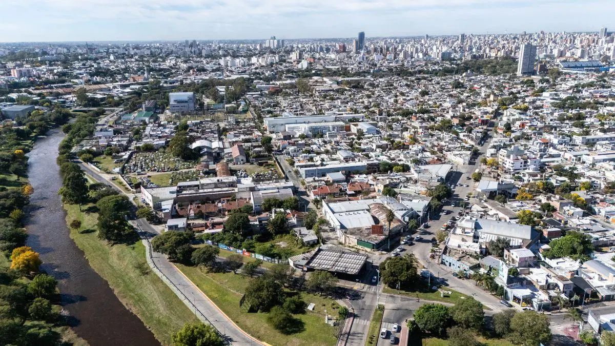 "VENDO TERRENO ESQ" Ideal para Emprendimiento Inmobiliario 4