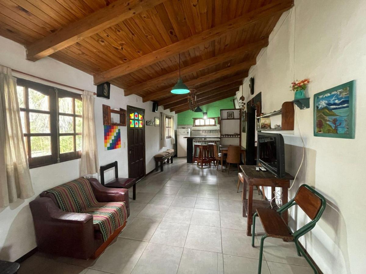 Venta 2 Casas en Capilla del Monte Lote 860 m² 4