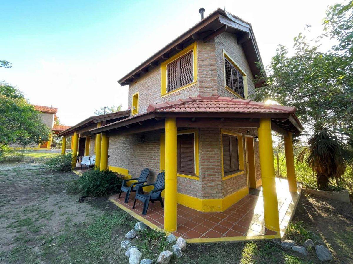Complejo de Cabañas de Categoria Capilla del Monte 5