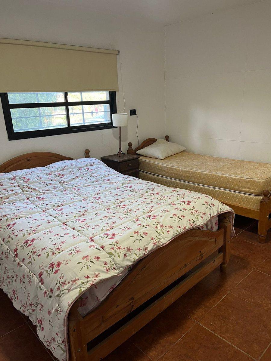 Casa con Pileta en Villa Parque Siquiman 2