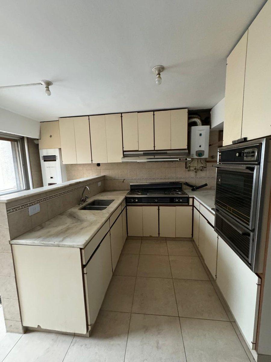 Departamento Premium Av Colon Centro con Cochera 4