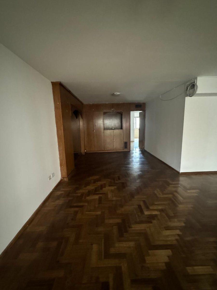 Departamento Premium Av Colon Centro con Cochera 2